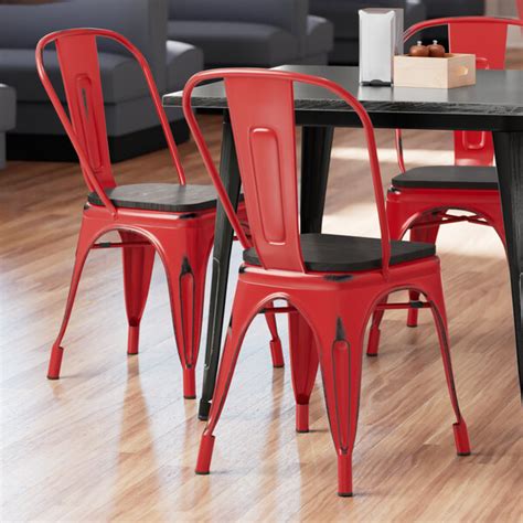 Distressed Red Metal Bistro-style Chair - Overstock - 14161647