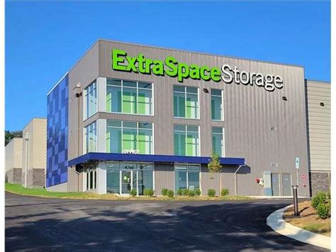 District Heights Self Storage at 7618 Marlboro Pike - Extra …