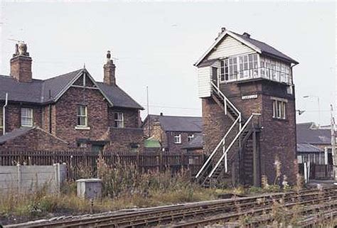 Disused Stations: Carville Station