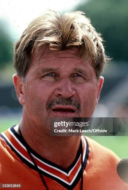 Ditka Photos and Premium High Res Pictures - Getty Images