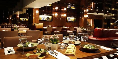 Divan Brasserie Bebek Meyhankoli. 