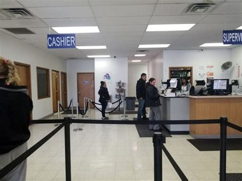 Find a list of dmv office locations in Chicago, Il