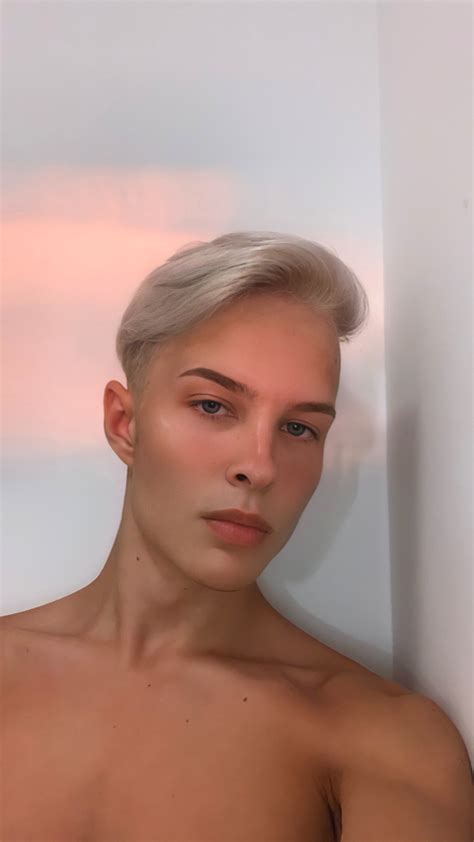 Divine.Blondie Leaks XxX 💋 174 Videos