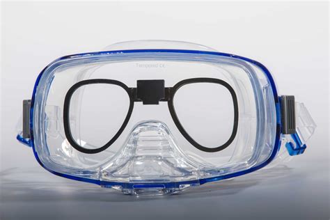 Diving mask with prescription. 