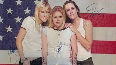 Dixie Chicks pose nude 