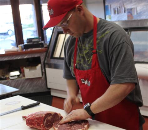 Dixie meats. Our History. It all started in the fall of 1972. After working as a retail meat department manager for several major Grocery chains in the Dayton Ohio area Jack Sr opened his own specialty cut meat market. Now, nearly 50 years later, our goal continues to be serving the Dayton community with the highest level of custom cut meats. 