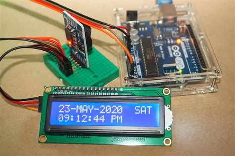 Diy digital clock arduino. .  Only needs an Arduino UNO, a 1602 LCD, a...