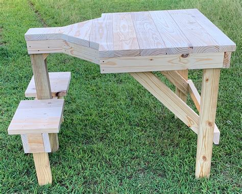This video provides detailed plans for a shooting bench you can easily build yourself - all done with a single, 4' x 8' sheet of 3/4" thick plywood. Quick, ...