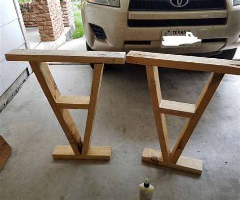 Diy table legs. Feb 6, 2018 · Detailed video covering how to build my farmhouse style trestle table using hand tools and old school timber framing joinery. "PLANS FOR THIS TABLE" https://... 