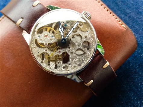 Diy watch. Mar 22, 2018 · But some take their watch-designing even further. In 2013, Jan Binnendijk, a maker in the Netherlands, found an old, broken watch once worn by his father. In the process of taking it apart and ... 