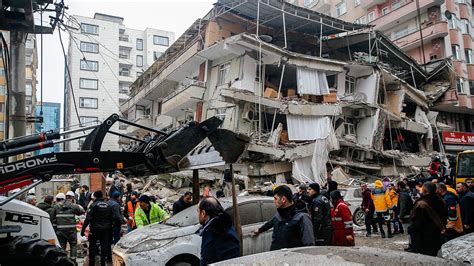 Diyarbakır da deprem mi oldu son dakika