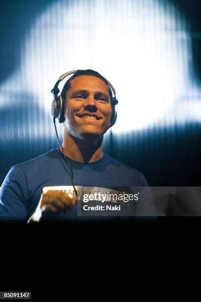 Dj Tiësto Photos and Premium High Res Pictures - Getty Images