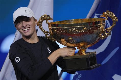 Djokovic, Swiatek headline United Cup team event in Sydney and Perth ahead of Australian Open