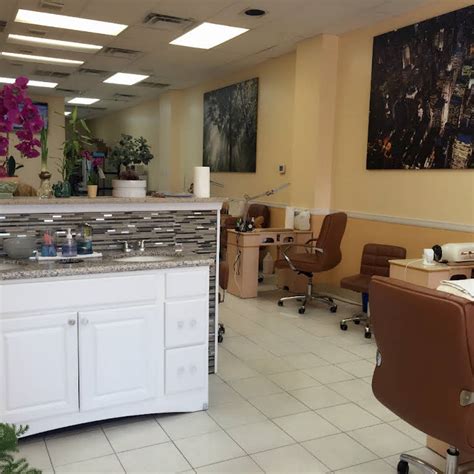 Find 1 listings related to Luxury Nails And Spa in Kennet