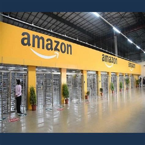 Amazon told TechCrunch that the current starting pay is $15.80 per hour at the two facilities that staged walkouts, DLN2 in Cicero and DIL3 in Gage Park. The Amazonians United speaker also said .... 