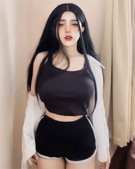 🍑 Dly.Chan Leaks [CLIP]