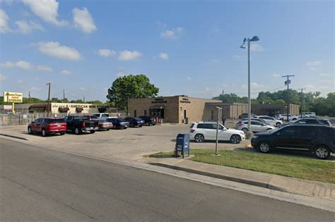 DMV offices in Belton, Texas. Bell County Registration & Titling - Belton Annex. 550 E. 2nd Ave., 76513 (254) 933-5318. Office details. Temple Driver License Office.. 