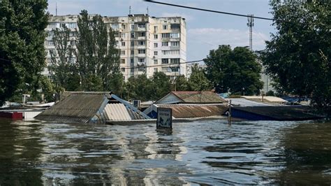 Dnipro river should return to its banks by 16 June after dam collapse