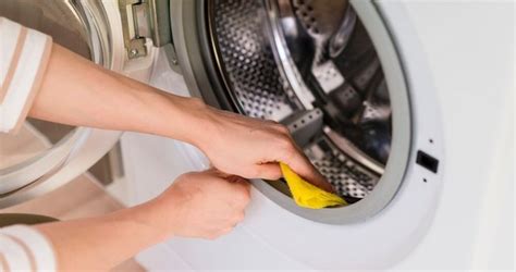 Doğal yollarla çamaşır makinesi nasıl temizlenir