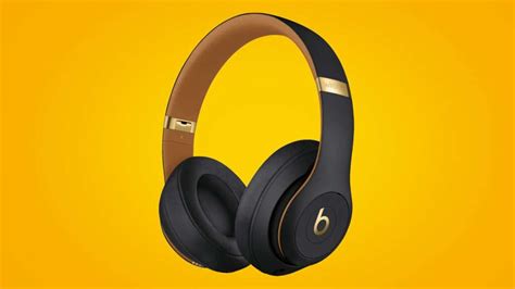 Do beats headphones have a mic? Headphonesaver