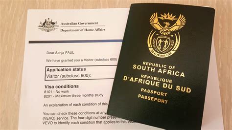Do i need a visa to go to australia. Passengers arriving at Melbourne airport need to present the following documents to immigration officers: Valid passport or other acceptable travel document. ETA, eVisitor, or other valid visa for Australia. Incoming Passenger Card with health and character declaration. The incoming passenger card is handed out on the flight to Australia. 