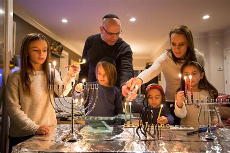 Do jews celebrate christmas. Since it is a holiday of celebrating religious freedom and independence, it is somewhat ironic that many people consider it the “Jewish Christmas.” Jews celebrate Hanukkah by lighting menorahs , telling the Hanukkah story , playing dreidel , and eating special foods . 