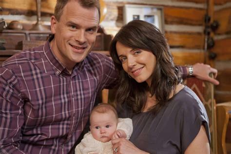 In Heartland Season 17 Episode 8, Caleb is confronted with the potential loss of custody over his son, Carson, due to his ex-wife's acceptance of a job offer in Kelowna. This dilemma compels him .... 