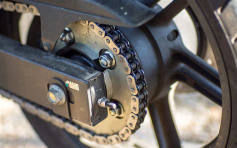 Do new motorcycle chains stretch? - Motor Gear Expert