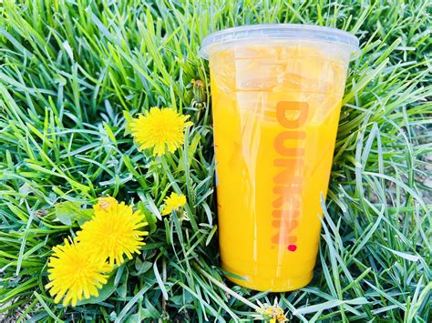 Do refreshers have caffeine. If you’re short on time, here’s a quick answer: Most Starbucks Refreshers have 70-90 mg of caffeine per 16 oz serving, while a 16 oz Pike Place Roast coffee has … 
