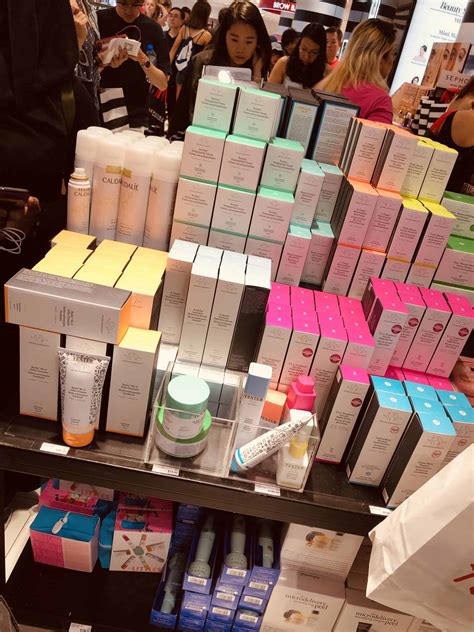 Do sephora points expire. Nov 14, 2019 ... ... Sephora, and exactly how to do it ... The problem is that Sephora's rewards program is absolute trash – you accumulate points ... expired product or .... 