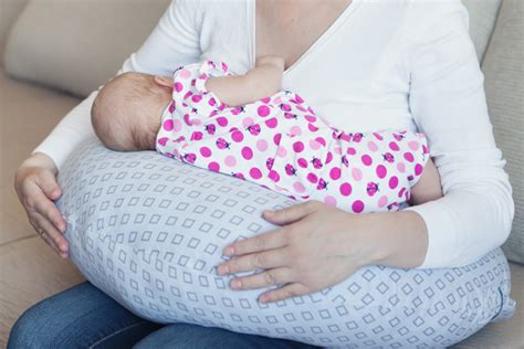 Do you really need a nursing pillow? - Today