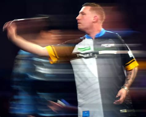 Dobey Survives Scare & Soutar's Epic Comeback at PDC Worlds (2026)