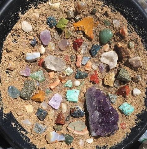 Jan 23, 2022 ... Is the Smithsonian Rock and Gem Dig Kit worth it? In this video—we get to find out! I was walking through Target the other day and came .... 