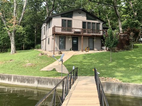 Zillow has 576 homes for sale in Missouri matching Lake Of Ozarks. View listing photos, review sales history, and use our detailed real estate filters to find the perfect place.. 