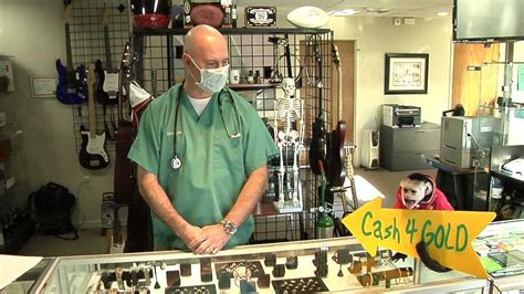 Pawning gold jewelry can bring in some extra cash when you really need it, but you might have to give a cut of the proceeds to Uncle Sam. The Internal Revenue Service taxes capita...