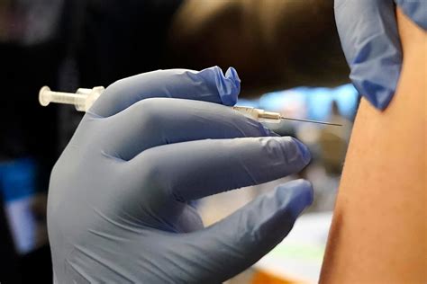 Doctors stress vaccines to protect against triple threat of flu, COVID and RSV