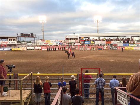 Dodge City Roundup Rodeo Tickets - TicketSmarter