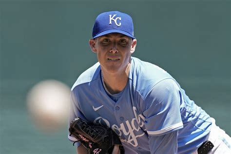 Dodgers acquire Ryan Yarbrough from Royals after missing out on Tigers ace Eduardo Rodriguez