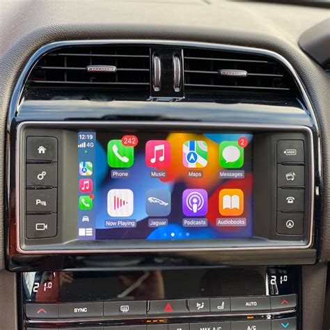 Does 2018 jaguar xe have apple carplay.  more Wireless Apple CarPlay Android Auto Int...