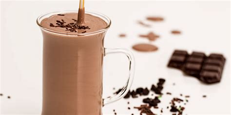 Does Chocolate Milk Cause Diarrhea? – 4 Reasons It Can!