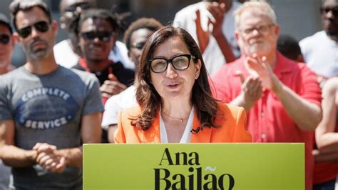 Does John Tory’s endorsement of Ana Bailão help or hurt her campaign?