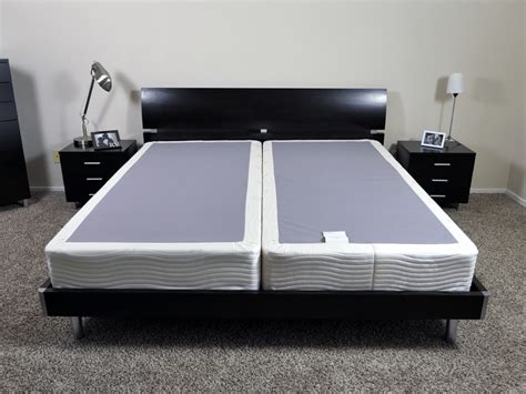 Does a mattress need a box spring. Yes, you can. Before you do, though, make sure the slats are at least 0.5 inches thick and no more than 3 inches apart. These measurements will ensure that your base can support a memory foam mattress. Otherwise, the slats might break or bend under the mattress or leave room for parts of the bed to sink beneath the slats. 