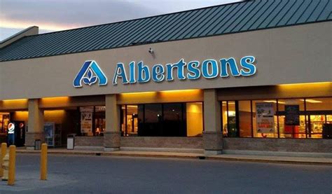Answered November 1, 2017 - Janitor (Former Employee) - Bakersfield, CA. You have to 18 years or older to work at Albertsons. Upvote. Downvote. Report. Answered October 6, 2017 - Member (Current Employee) - Alhambra, CA. 16 years old with work permit.. 