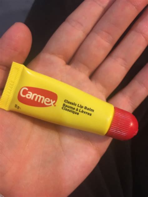 Carmex comes in 1/4 ounce (7.5g) jars, 1/2 ounce (15g) jars, .35 ounce (10g) EZ-ON applicator tubes, and a .15 ounce (4.3g) Click Stick. The Click Stick version adds the benefit of an SPF 15 sunscreen in the regular scent and SPF 30 in the Mint scent.';. 