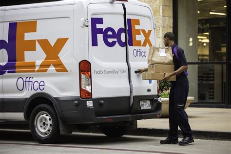 FedEx now offers Sunday deliveries until 8 pm, expanding their services to cater to the needs of online shoppers who demand immediate delivery. With the rise of eCommerce, customers expect faster shipping times and the convenience of receiving their packages on weekends. Recognizing this demand, FedEx has introduced a seven-day delivery service .... 