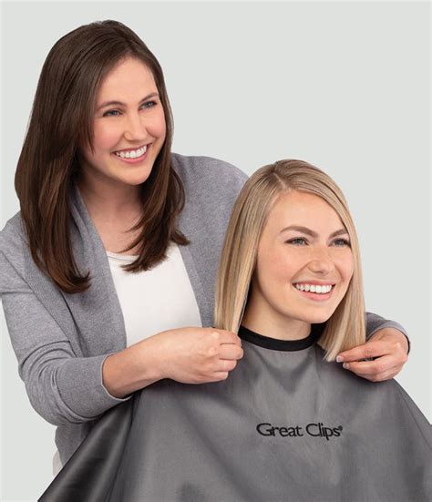 Great Clips salons provide haircuts for Men and Women at one great price, with special pricing for Kids haircuts and Senior haircuts. Great Clips 59th Ave & Thunderbird also offer shampoo services. If you're looking for a quick touch up, Great Clips hair stylists provide neck trims, beard trims, and bang trims.. 