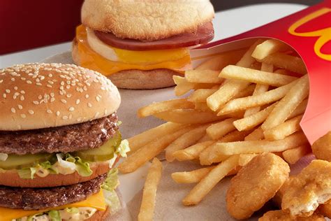 GrubHub is one of McDonald’s newest delivery partners, offering delivery order service to those who have a Mcdonald’s close enough within the delivery distance window. They currently deliver from over 9,100 different McDonald’s locations. How Does McDonald’s Delivery Work?. 