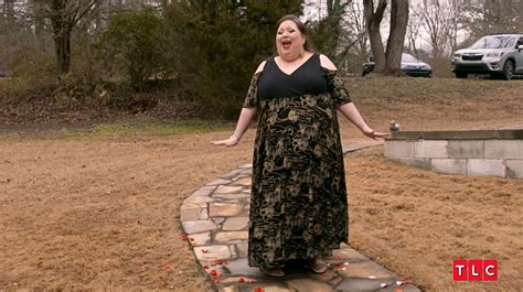 Does meghan crumpler work. Source: TLC. Ever since TLC viewers met Meghan Crumpler on 1000-lb Best Friends, she and her boyfriend have been living with her friend, Tina Arnold, and Tina's … 