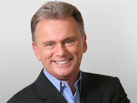 Does pat sajak wear a toupee. As host of the seemingly indestructible syndicated game show Wheel of Fortune, Sajak might be rivaled only by Alex Trebek in the pantheon of game emcees. Take a look at eight things you might not ... 
