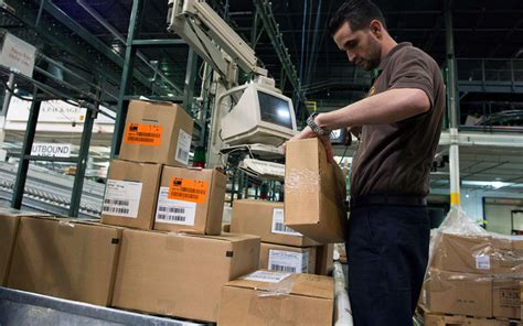 The company's US average daily package volume fell by 2.9% during the second quarter. Jump to UPS shares dropped to a three-month low Tuesday as investors keyed in on cooling in pa...